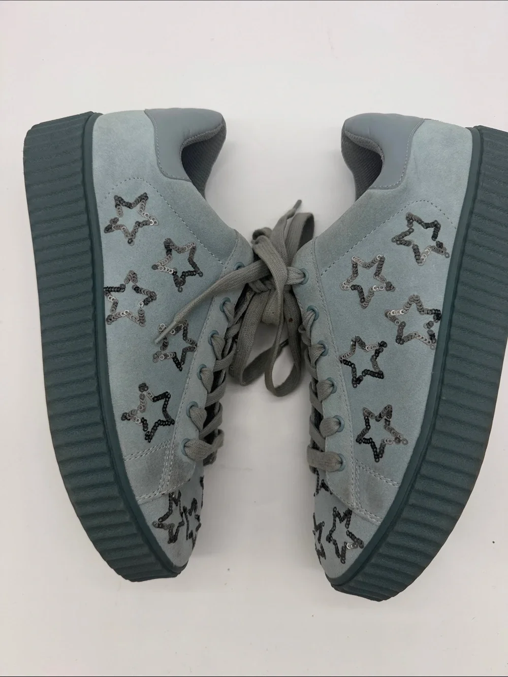 Gunmetal blue star suede platform sneaker